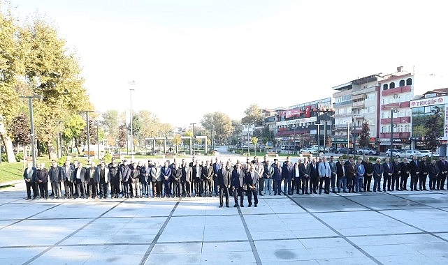 İnegöl'de Muhtarlar Günü Törenle Kutlandı