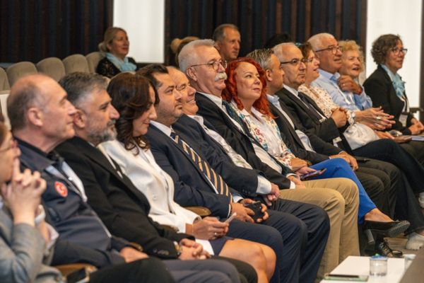 İzmir’de afet hazırlığında yaşlılar aktif paydaş olacak