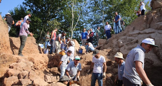 Kaleden Tarih Fışkırdı