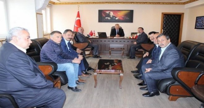 Kaymakam Yapıcı, yeni muhtarlarla buluştu
