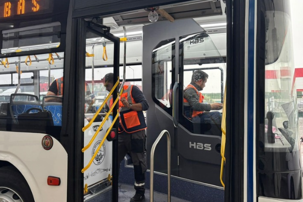 Kayseri’de 12 elektrikli otobüsün kabul işlemleri başladı
