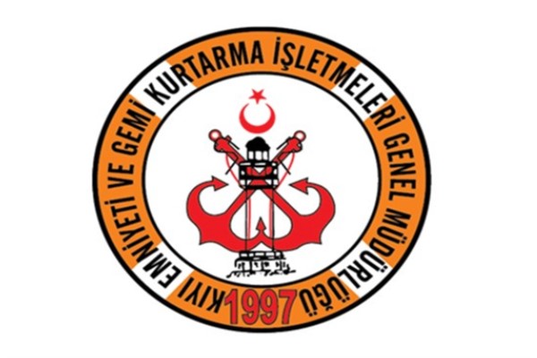 KEGM, arızalanan tekneyi güvenli bölgeye aldı KEGM, arızalanan tekneyi güvenli bölgeye aldı