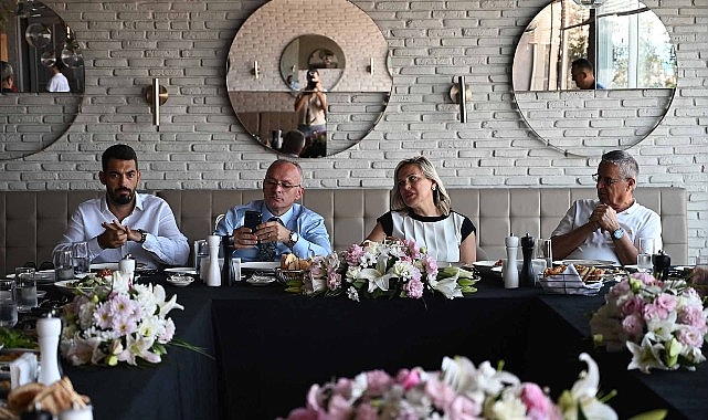 Kemer'de Tenis Akademisi kuruluyor