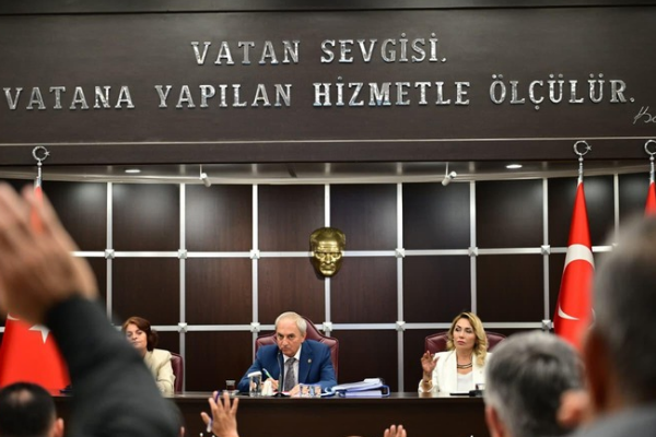 Kepez’de sosyal yardımlar 18 kat artırıldı