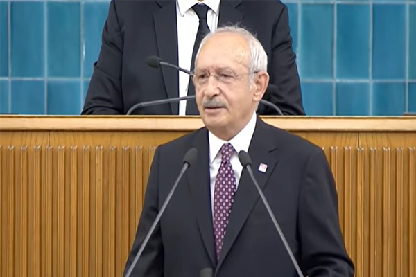 Kılıçdaroğlu, Polatlı'da mevsimlik tarım işçilerini ziyaret etti