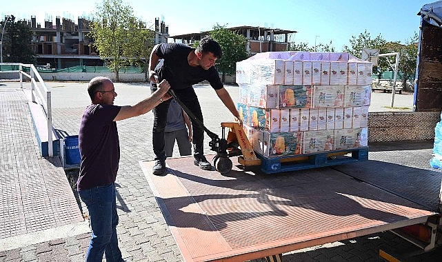 Kırtasiye malzemelerinin dağıtımı devam ediyor  
