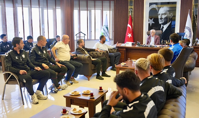 Kitap Fuarı'nda tribünleri aratmayan coşku