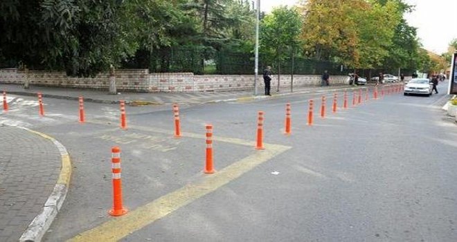 Komisyon Kararı ile Delinatörler Dikildi