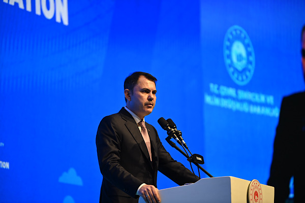 Kurum: Şehirlerimizi geleceğe taşıyan çalışmalarımızı sürdüreceğiz Kurum: Şehirlerimizi geleceğe taşıyan çalışmalarımızı sürdüreceğiz