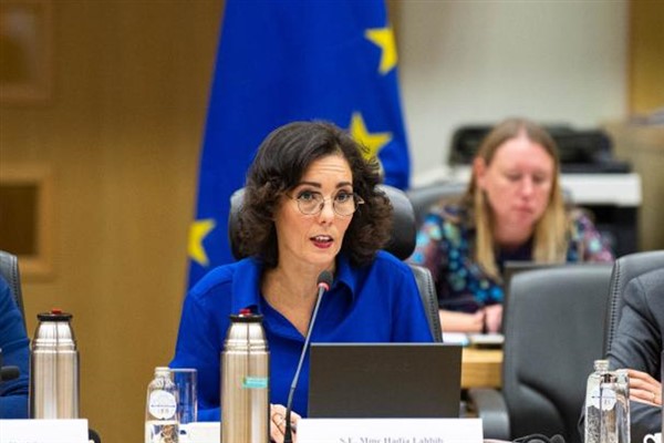 Lahbib: Lübnan'da 6 ayda ortalama olarak günde en az 7 çocuk öldürüldü Lahbib: Lübnan'da 6 ayda ortalama olarak günde en az 7 çocuk öldürüldü