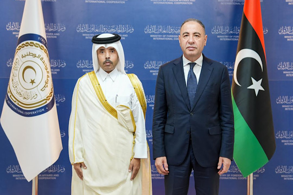 Libya Dışişleri Bakan Vekili Al Baour, Katar Büyükelçisi Al Dosari ile görüştü Libya Dışişleri Bakan Vekili Al Baour, Katar Büyükelçisi Al Dosari ile görüştü