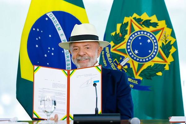 Lula da Silva: Gerçeğin herkese ulaşması gerekiyor