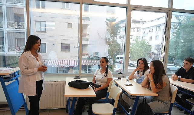 Maltepe Belediyesi'nin YKS hazırlık eğitimleri başladı 