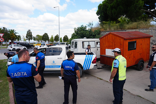 Maltepe sahilinde karavan denetimleri sürüyor
Maltepe sahilinde karavan denetimleri sürüyor