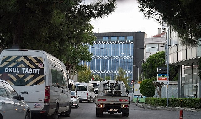 Maltepe'de ilaçlama çalışmaları sürüyor