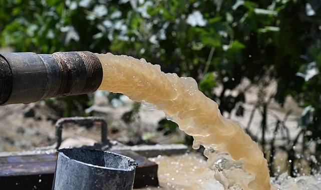 Manisa Büyükşehir'den Sarıgöl Çiftçisine Can Suyu