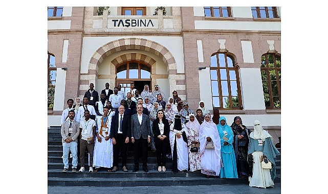 Moritanya Nuakşot Üniversitesi Türk Dili ve Edebiyatı Öğrencileri Başkan Altay'ı Ziyaret Etti