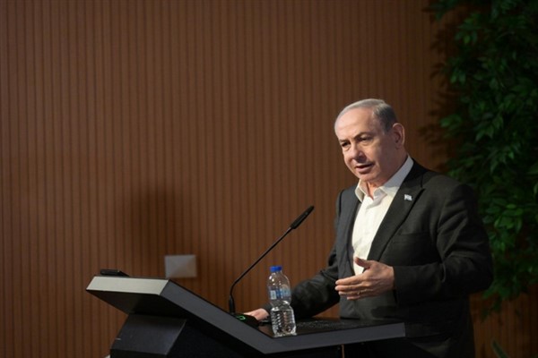 Netanyahu: Bizi sınamaya kalkmayın, bugüne kadar aldığınızdan daha ağır darbeler alırsınız Netanyahu: Bizi sınamaya kalkmayın, bugüne kadar aldığınızdan daha ağır darbeler alırsınız