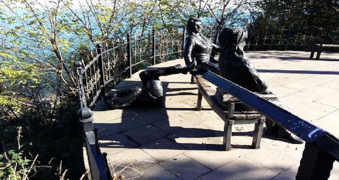 Ordu'da 3 Kadın Heykeli Yine Tahrip Edildi