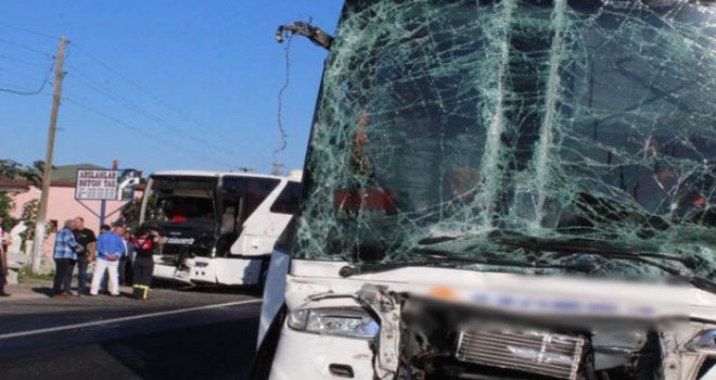 Ordu'da zincirleme trafik kazası: 15 yaralı