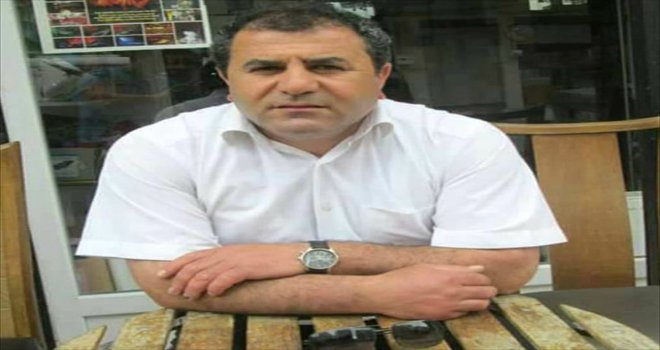 Otomobil Park Halindeki Araçlara Çarptı: 1 Ölü