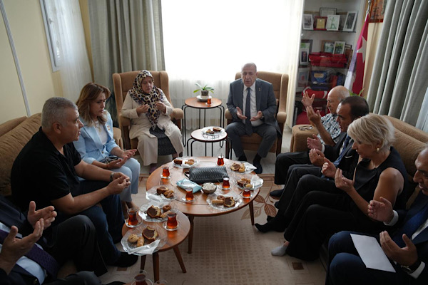 Özdağ, şehit Cihan Öden’in babası Cemal Öden’i ziyaret etti Özdağ, şehit Cihan Öden’in babası Cemal Öden’i ziyaret etti