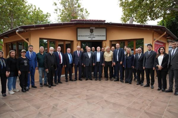 Özdağ’dan Türkiye Harp Malulü Gaziler Derneği Adana Şubesi’ne ziyaret Özdağ’dan Türkiye Harp Malulü Gaziler Derneği Adana Şubesi’ne ziyaret