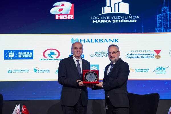 Özlü: Belediyeciliğin temel taşı altyapıdır