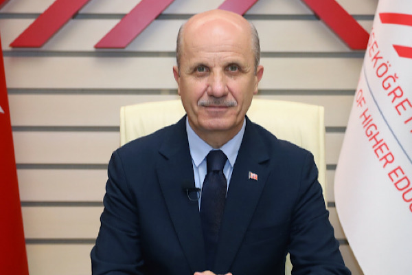 Özvar: Üniversitelerimizin başarısını diploma ve mezun sayılarıyla ölçmüyoruz