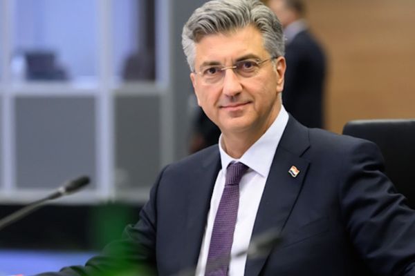 Plenkovic: Kuzey Hırvatistan için önemli bir altyapı adımı