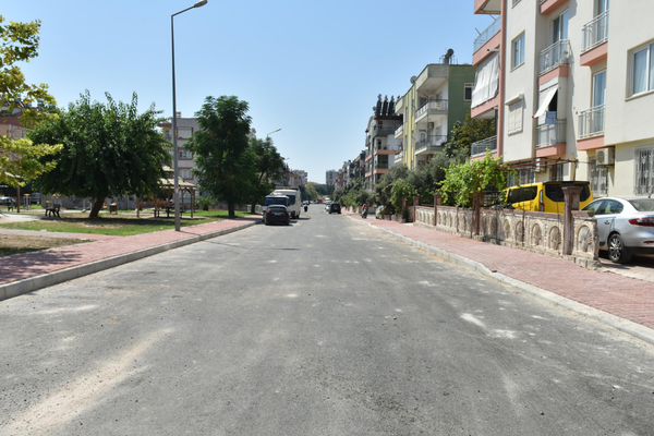 Şafak Mahallesi güvenli kaldırımlara kavuştu
