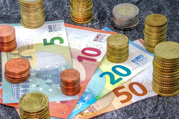Silverline'ye marka kullanımından 1,76 milyon TL gelir Silverline'ye marka kullanımından 1,76 milyon TL gelir