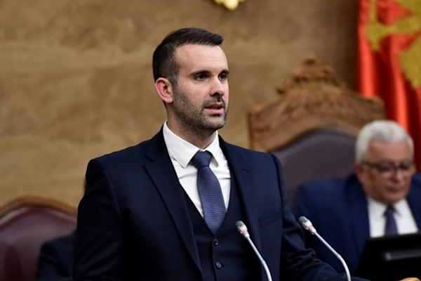 Spajic: Yaz Davos’u olarak adlandırılan yeni şampiyonlar toplantısına katılacağız