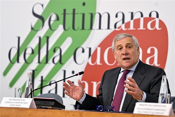 Tajani: Karadağ Başbakanı Spajic ve partisini memnuniyetle karşılıyoruz