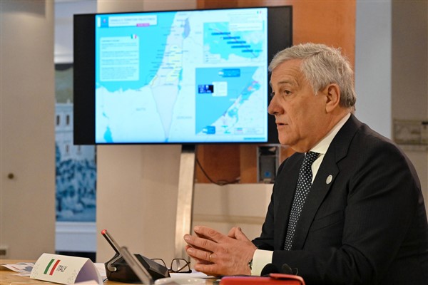 Tajani: Rusya, İtalyan askeri ataşesini sınır dışı etti Tajani: Rusya, İtalyan askeri ataşesini sınır dışı etti
