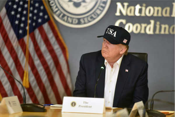 Trump, hayatını kaybeden ABD askerleri için düzenlenen törene katılacak Trump, hayatını kaybeden ABD askerleri için düzenlenen törene katılacak