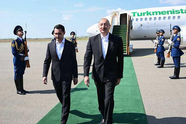 Türkmenistan Cumhurbaşkanı Berdimuhamedov, Fuzuli’de karşılandı Türkmenistan Cumhurbaşkanı Berdimuhamedov, Fuzuli’de karşılandı