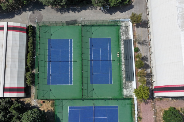 Uşak Belediyesi tenis turnuvası düzenliyor Uşak Belediyesi tenis turnuvası düzenliyor