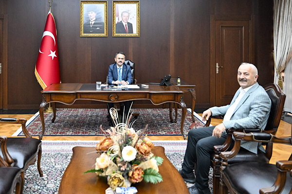 Vali Aktaş ve Gebze Belediye Başkanı Büyükgöz bir araya geldi Vali Aktaş ve Gebze Belediye Başkanı Büyükgöz bir araya geldi