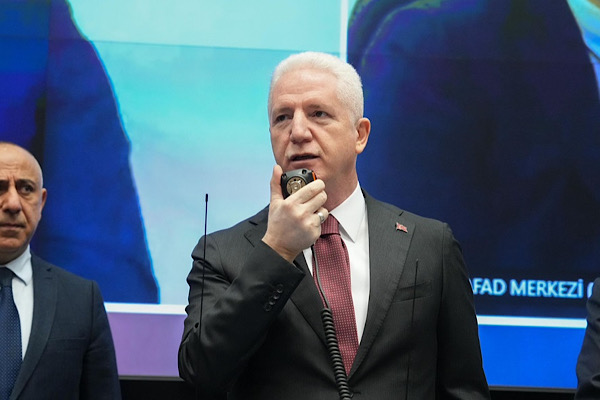Vali Gül, Türkiye Plastik Raporu Basın Toplantısı’na katıldı Vali Gül, Türkiye Plastik Raporu Basın Toplantısı’na katıldı