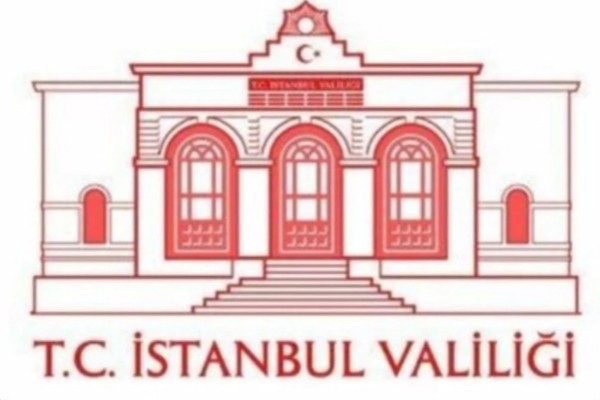 Vatan Caddesi’ndeki kortej geçişi ertelendi Vatan Caddesi’ndeki kortej geçişi ertelendi