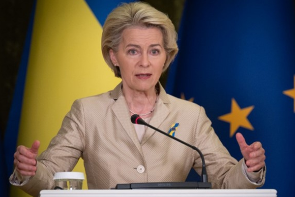 Von der Leyen: Kıbrıs meselesinin çözümü için AB desteği sürecek Von der Leyen: Kıbrıs meselesinin çözümü için AB desteği sürecek