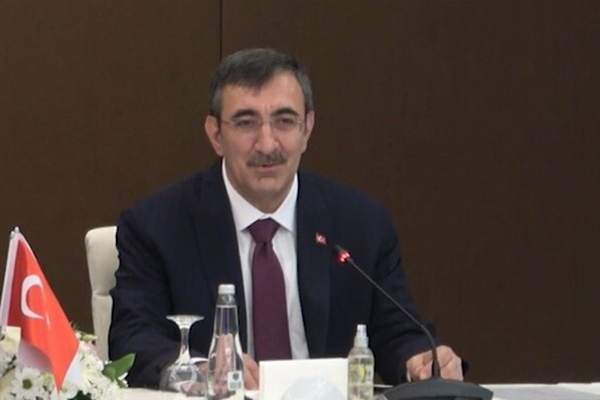 Yılmaz: Türkiye’nin geleceğinde vesayete de darbelere de yer yoktur