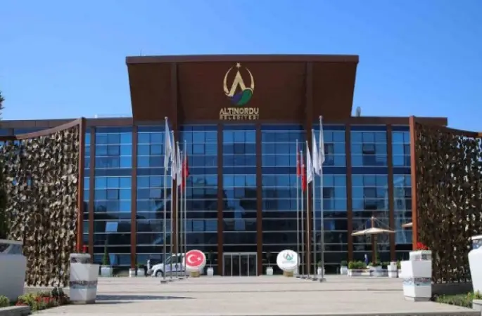 BELEDİYEYE T.C. İBARESİ