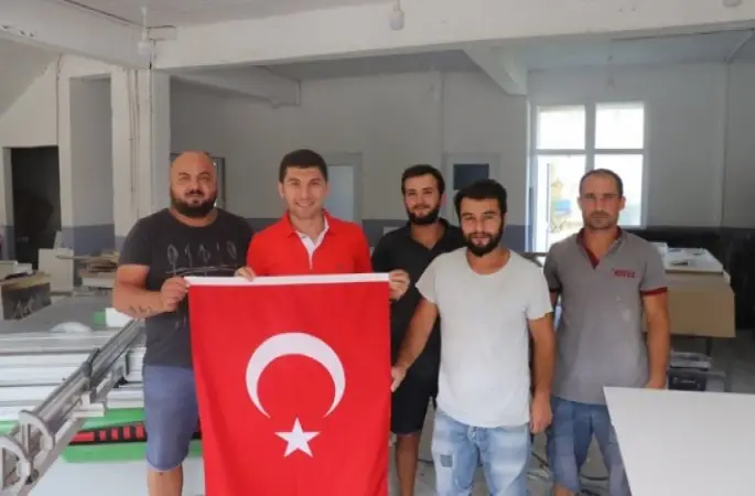 Başkan Tepe'den Bayrak Kampanyası