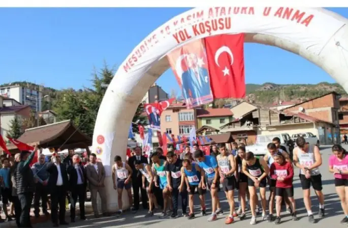 Atatürk İçin Koştular