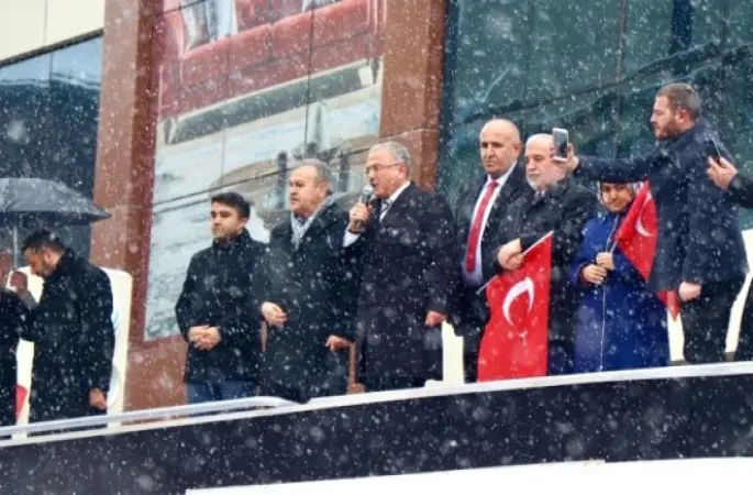 Hilmi Güler: "Asya Ekonomisi Güçleniyor"