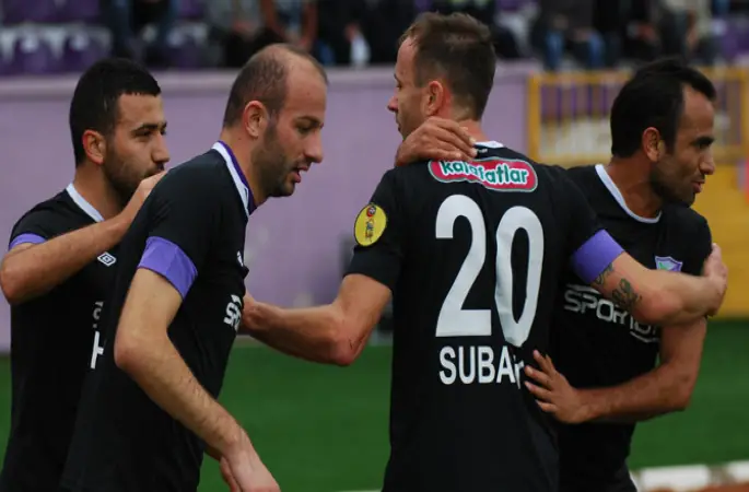 Orduspor koltuğu kaptı!