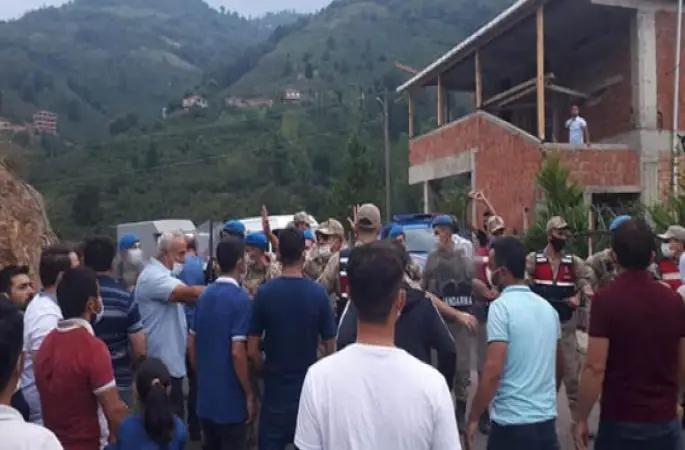 Bir kez daha halk kazandı