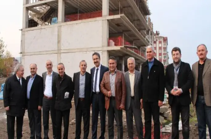 Millet Vekili Ünal OTSO Binasını İnceledi